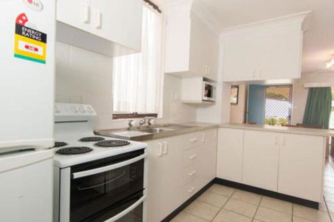 Villa Manyana 16 - Goulburn Accommodation 3