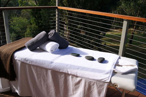 Eagles Nest - Goulburn Accommodation 7