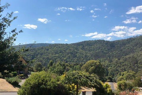 Eagles Nest - Goulburn Accommodation 2