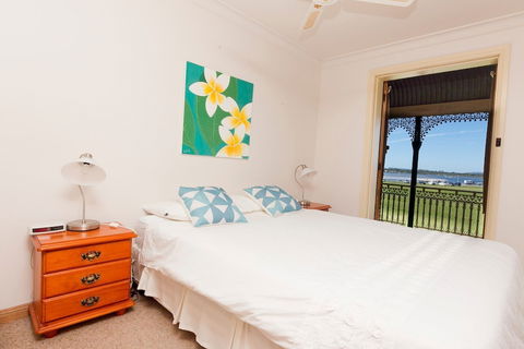 Birchgrove Terrace Unit 3 - Goulburn Accommodation 4