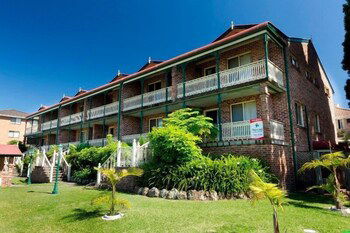 Birchgrove Terrace Unit 3 - Goulburn Accommodation 6