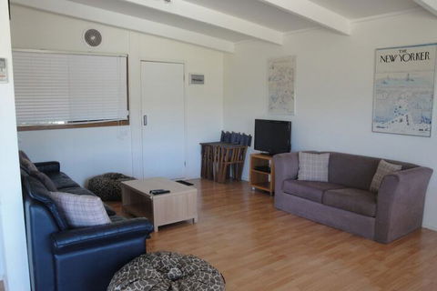 Delatite Apartments Merrijig - Goulburn Accommodation 6
