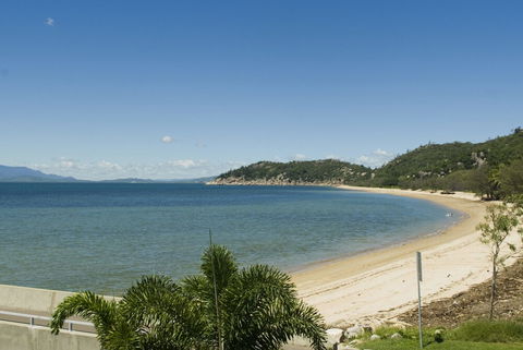 Magnetic Docks Townhouse 1 - Goulburn Accommodation 4