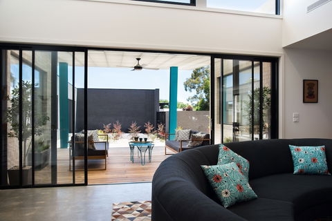 Arenas South - Goulburn Accommodation 4