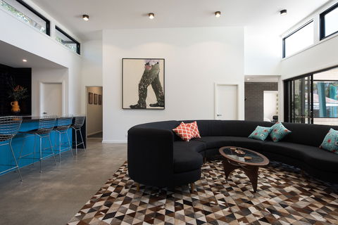 Arenas South - Goulburn Accommodation 6