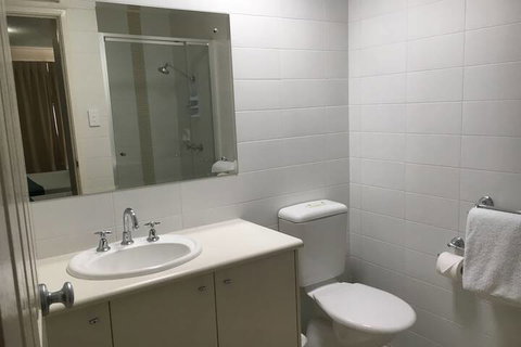 Geographe Bay Apartment - Goulburn Accommodation 7