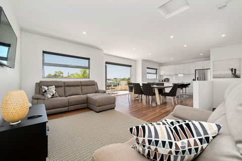 Rosewater Dromana - Goulburn Accommodation 2