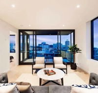 Brand New Lux Water View 3bd with Parking - Goulburn Accommodation