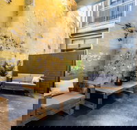 Isla 2BDR Fitzroy Apartment - Goulburn Accommodation