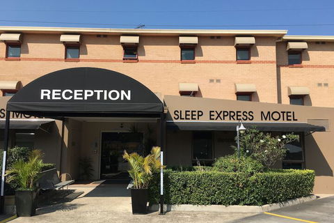 Arena Hotel - Goulburn Accommodation 3