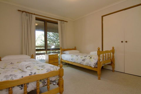 Alrima Lodge Bright - Goulburn Accommodation 5