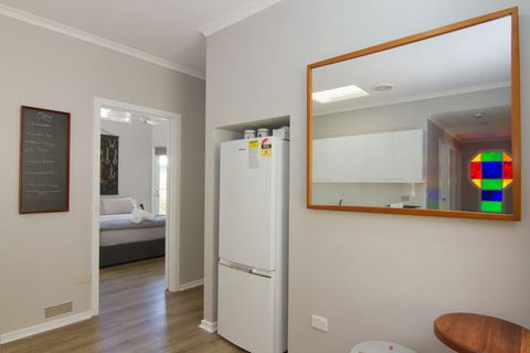 Atticus Cottage - Goulburn Accommodation 1