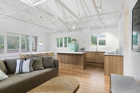 A PERFECT STAY Sunset Beach Summer Breeze - Goulburn Accommodation 7