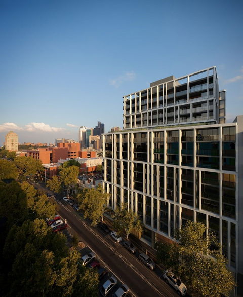 Arise The Eminence - Goulburn Accommodation 6