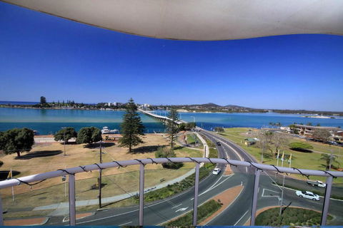Mirage Unit 602 6 10 Manning Street - Goulburn Accommodation 3