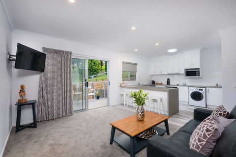 Albury Yalandra Apartment 3 - Goulburn Accommodation 4