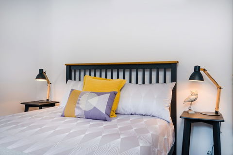 Albury Yalandra Apartment 3 - Goulburn Accommodation 5
