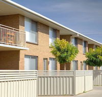 Rustic Charm Central  Sophisticated - Goulburn Accommodation