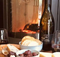 The Cottage at 3 Willows Vineyard - Goulburn Accommodation