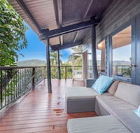 The Treehouse - Goulburn Accommodation