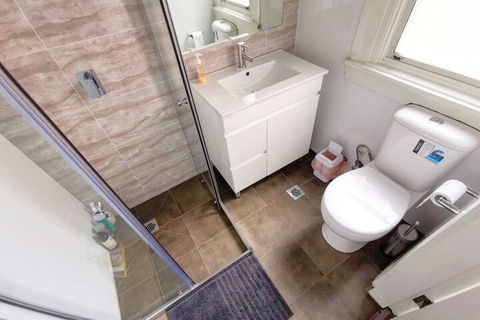 Sky Garden Studios - Goulburn Accommodation 5