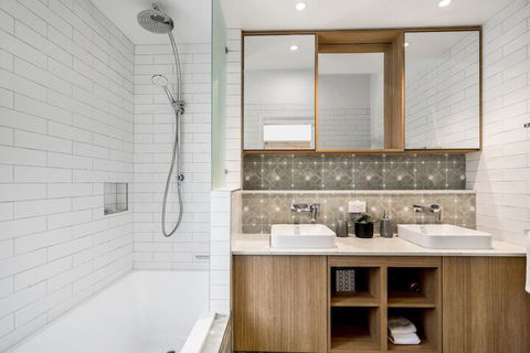 A PERFECT STAY - Luxe & Bloom - Goulburn Accommodation 7
