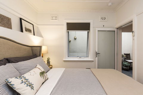 Art Deco 2 Bed Sydney & Darlinghurst Gem - Goulburn Accommodation 3