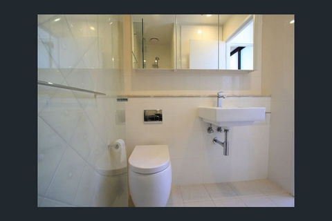 Potts Point Apartment In The Manor - Goulburn Accommodation 3