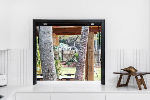 A PERFECT STAY - 3 Salty Sisters - Goulburn Accommodation 7