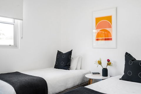 A PERFECT STAY - Clique 1 - Goulburn Accommodation 4