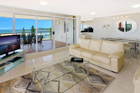 Sunrise Apartments Tuncurry - Goulburn Accommodation 0