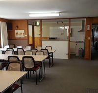 Cool Mountain Lodge - Goulburn Accommodation