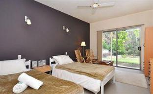 Aquador Retreat - Goulburn Accommodation 0