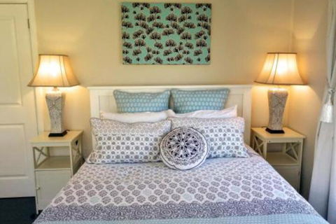Magnolia Corner - Goulburn Accommodation 0