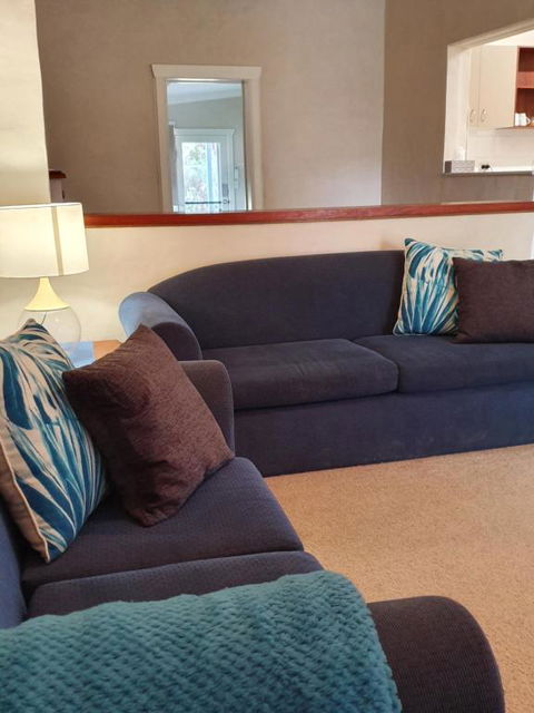 Denison Lodge - Goulburn Accommodation 2