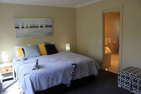 Annies Place - Goulburn Accommodation 2