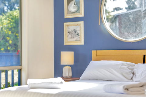 All Decked Out - Goulburn Accommodation 3