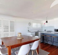 Seascape 1 at Blueys - Goulburn Accommodation