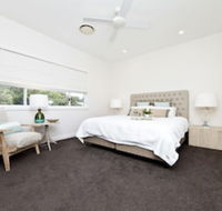 Shells Coastal Beach House - Goulburn Accommodation