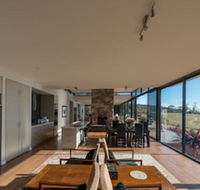 Dragonfly Lodge - Goulburn Accommodation