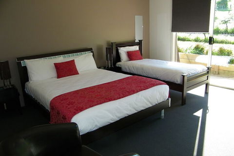 De'Vine Escape - Goulburn Accommodation 4