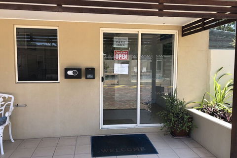 Hervey Bay Motel - Goulburn Accommodation 1