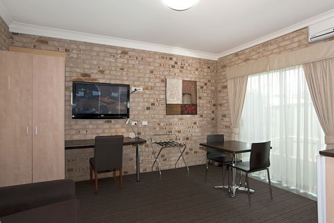 Highlander Motor Inn & Apartments - Goulburn Accommodation 5