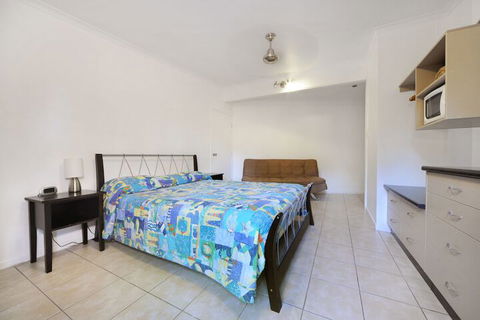 Airlie Beach Motor Lodge - Goulburn Accommodation 6