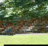 St Francis Winery - Goulburn Accommodation