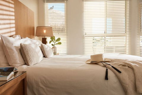 Sea Change Beachfront Apartments - Goulburn Accommodation 7
