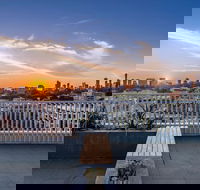 Oaks Melbourne South Yarra Suites - Goulburn Accommodation