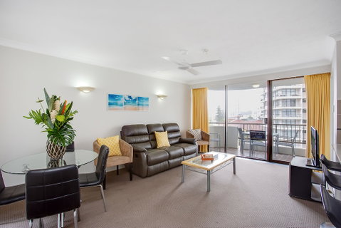 Pacific Resort Broadbeach - Goulburn Accommodation 5
