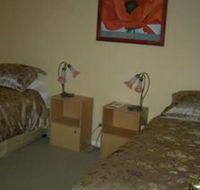 Busy Buzz B  B - Goulburn Accommodation