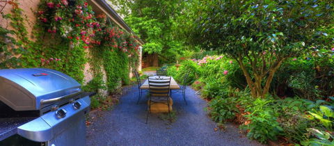 Old Wesley Dale Heritage Accommodation - Goulburn Accommodation 3